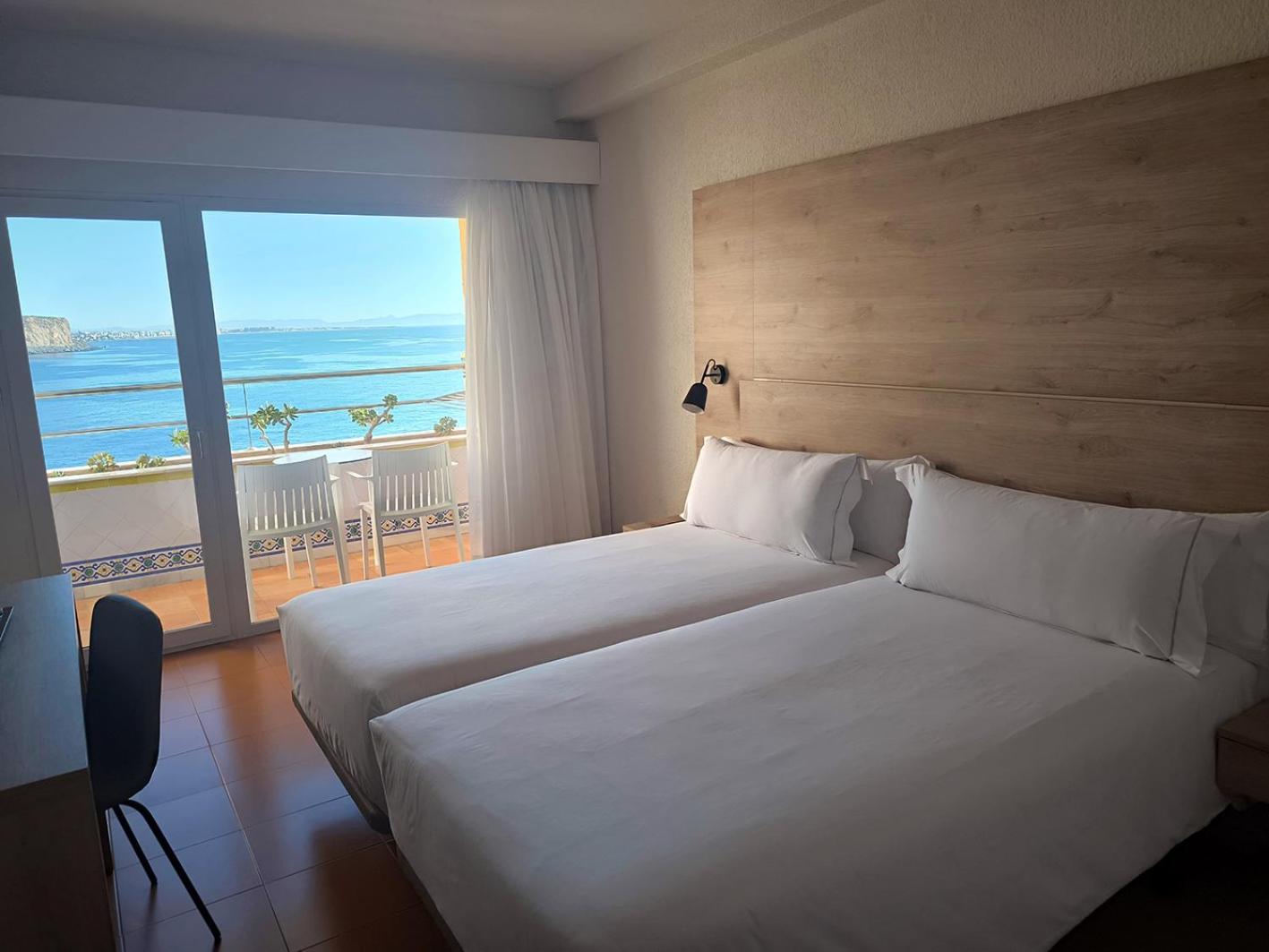 Deluxe Single Room Sea View